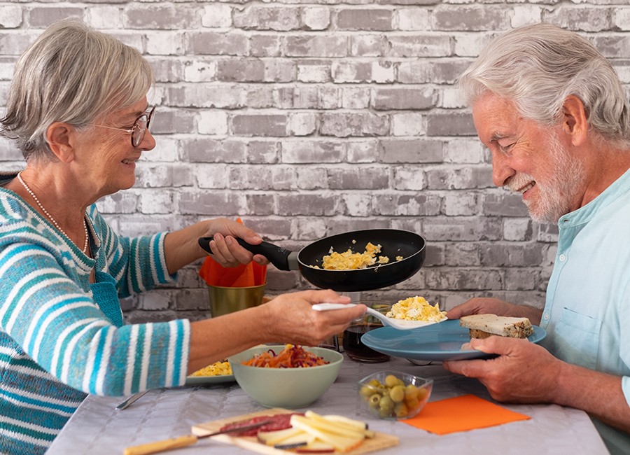 El huevo: proteína clave para prevenir la sarcopenia y fortalecer la autonomía
